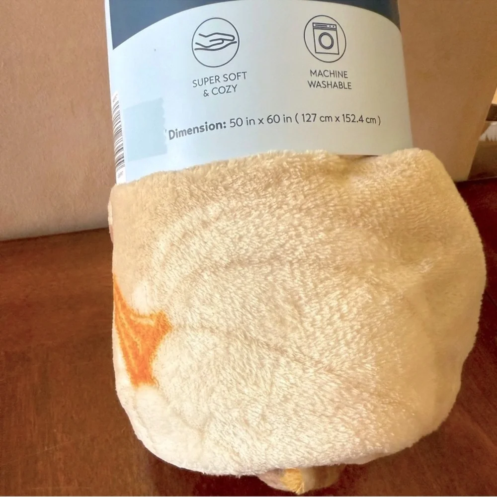 NWT Aldi Kirkton House Fall 2025 Harvest Throw Blanket, Pumpkins, neutral colors